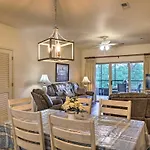 Walk-In Resort Condo, Near Silver Dollar City
