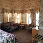 Gazebo Inn