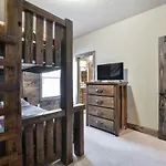 Luxury Lakefront Villa Minigolf Huge Pool Kayaks 2Mi To Sdc Dock