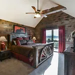 Watermill Cove Resort Luxury Lakefront Villa By Silver Dollar City Theatre Room Pool Lazy River