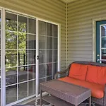 Resort Condo With Patio, 5 Mi To Branson Landing!