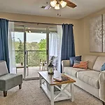 Branson Condo On Golf Course With Pool Access!