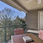 Modern Resort Condo About 3 Mi To Branson Landing