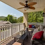 Pointe Royale By Dreams2Reality Vacations-Includes Free Attraction Tickets Daily!