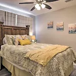 Branson Condo With Balcony 1 Mi To Hwy 76 Ent Dist