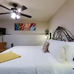 Pointe Royale By Dreams2Reality Vacations-Includes Free Attraction Tickets Daily!