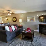 The Club By Dreams2Reality Vacations- Includes Free Attraction Tickets Daily!
