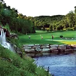 Pool Wi-Fi Hot Tub Walk-In Silver Dollar City 1504A
