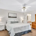 Suite Spot At The Foothills Condo
