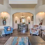 Luxe Branson Retreat With Mtn Views And Pool Access!