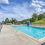 Chic Branson Retreat About 4 Mi To Silver Dollar City