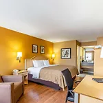 Quality Inn Branson - Hwy 76 Central