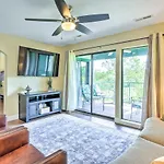 Branson Condo With Pool Access - Walk To Strip!
