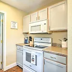 Branson Condo With Pool Access - Walk To Strip!