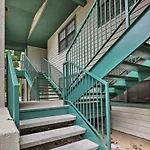 Pet-Friendly Branson Condo Walk To The Strip