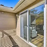 Pet-Friendly Branson Condo With Shared Pool!
