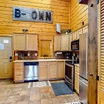 Full Moon Cabin