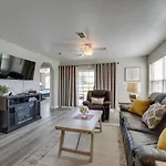 Branson Condo On Fairway Steps From Resort Pools!