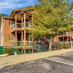 Walk In Two Bed Lakeview At Indian Point