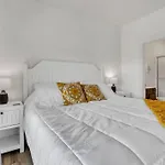 Hilltop House
