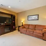 4Br Walk-In - Foosball Table - Hot Tub - Fire Pit - Free Tickets Included - Dv166