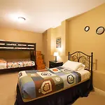 4Br Walk-In - Foosball Table - Hot Tub - Fire Pit - Free Tickets Included - Dv166
