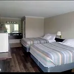 American Patriot Family Inn Aka Oak Grove Inn