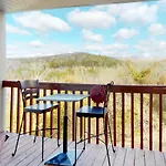 Woodpecker Lane Retreat