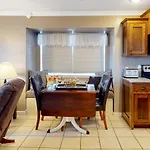 Woodpecker Lane Retreat