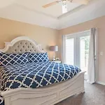 New Listing Luxury Villa