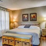 Lakefront Condo At Diamond Resort!
