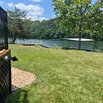 Free Attraction Tickets! Trout Fishing! Private Dock! Large Family Gathering
