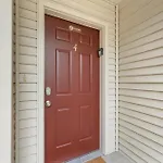 Free Silver Dollar City & Other Attraction Tickets! Spacious, Great Location, Indoor & Outdoor Pools