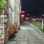 Homestead Motel