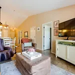 Centrally Located Branson Condo Step-Free Access