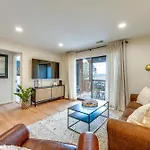 Branson Getaway With Balcony And Resort Amenities!