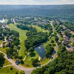 Elegant Lakeside Retreat In Branson