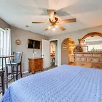Branson Condo Ideally Located 3 Miles To Downtown!