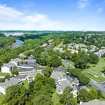 Premiere Pointe Condo