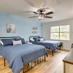 Modern Branson Condo On Thousand Hills Golf Course