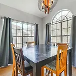 Branson Condo With Resort Amenities And Marina Views!