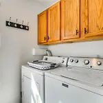 Branson Retreat With Balcony Near Silver Dollar City