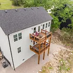 Majestic On Tablerock Home