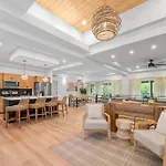 Maia - 109 Ridge Lane