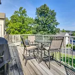 Branson Getaway With Pool Access Less Than 4 Mi To 76 Strip!