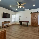 Blue Water Lodge
