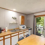 Artilla Cove Cabin 3 - Lake Views -Outdoor Pool