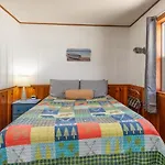 Artilla Cove Cabin 3 - Lake Views -Outdoor Pool