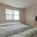 Bella Restare - Amenities Walking Distance
