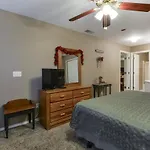 Country Getaway Condo -No Stairs Close To Strip